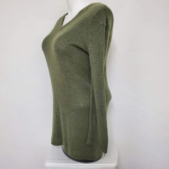 PIKO 1988 | Green V-Neck Knit Tunic Top Small - Picture 3 of 8